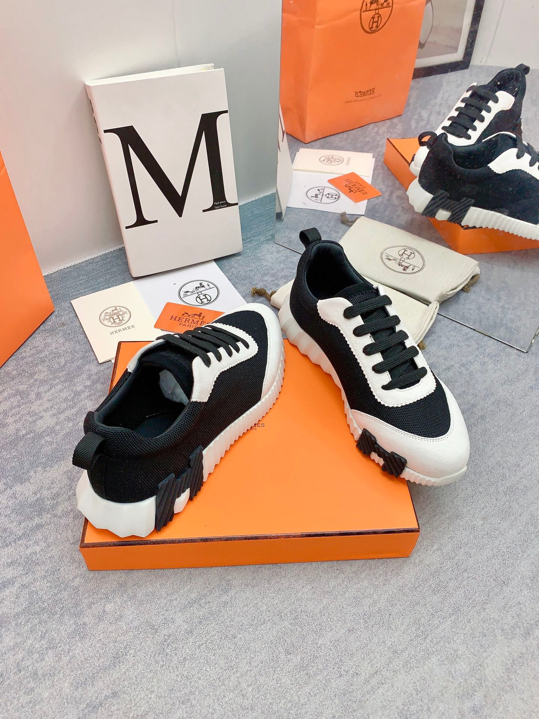 Hm Bouncing Sneaker In Black Mesh Fabric 106459