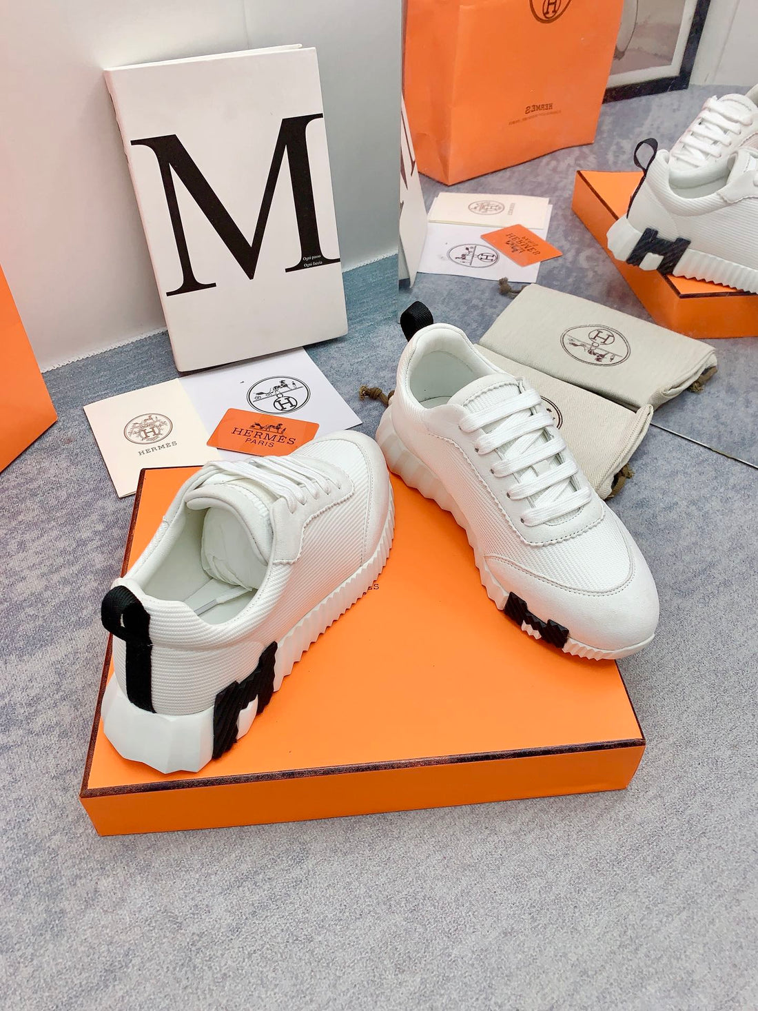 Hm Bouncing Sneaker In White Mesh Fabric 106465
