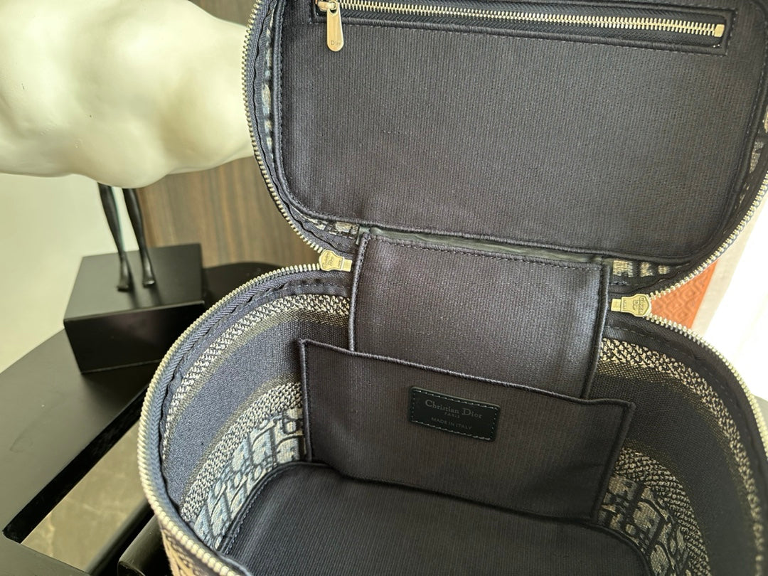 Diortravel Vanity 25 Black Beige Oblique Embroidery