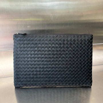 Intrecciato 30 In Black Lambskin