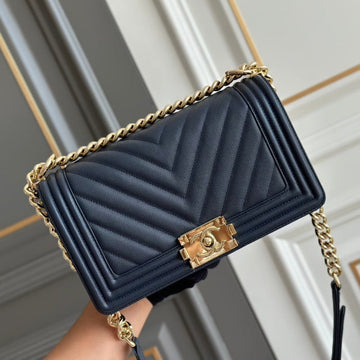 Boy Medium 25 Dark Blue Chevron Caviar Ghw
