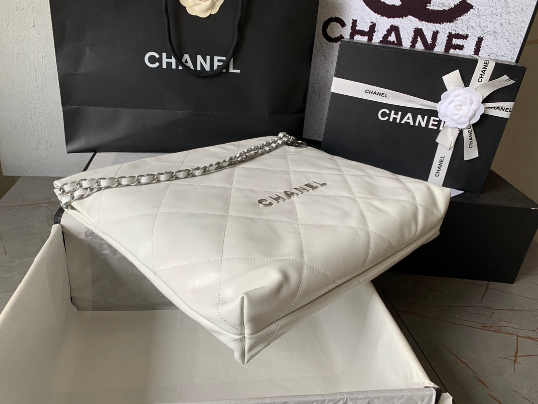 CC 22 Hobo White Calfskin Silver Hardware