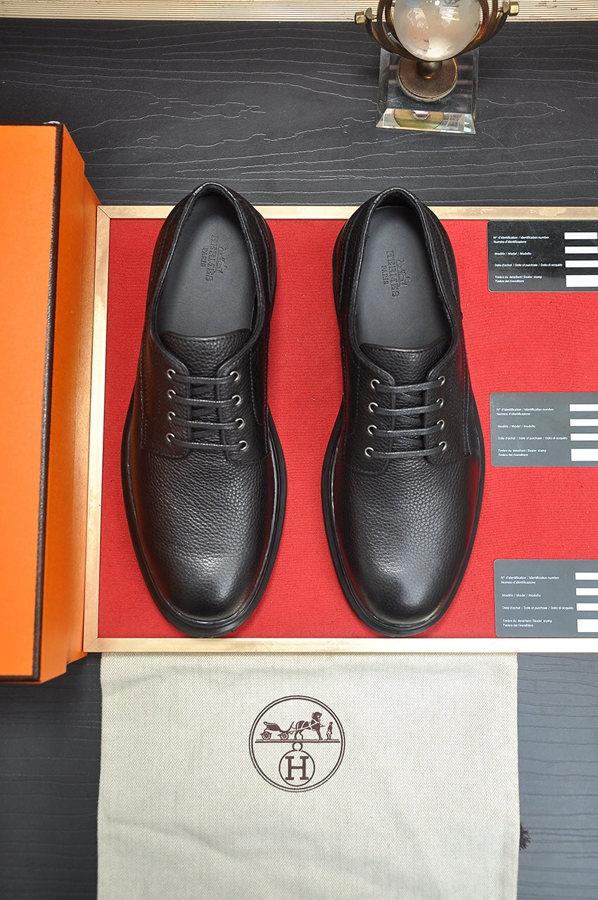 Hm Daniel Tramping Shoe Black Grainded Calfskin