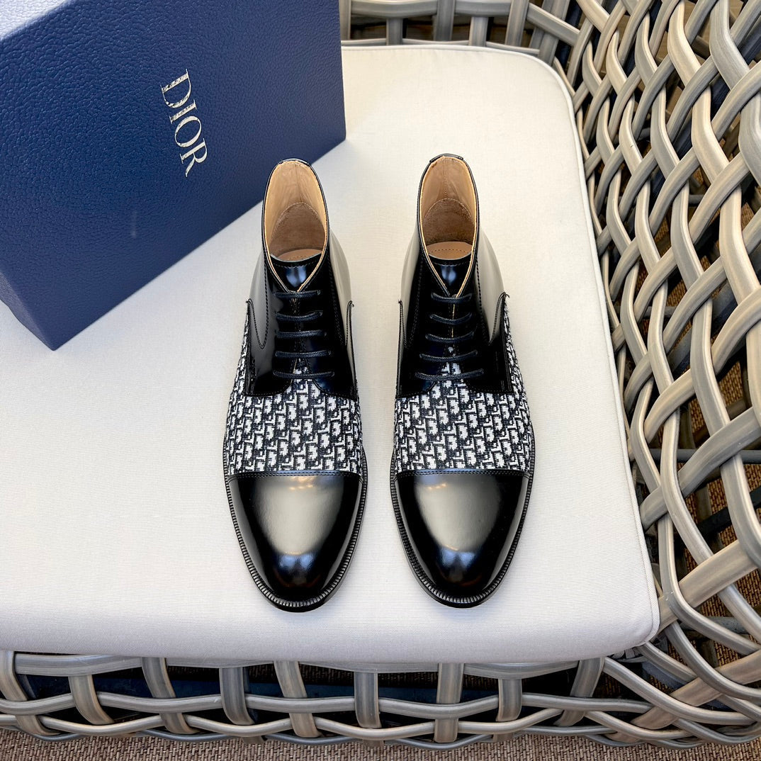 CD Homme Lace-Up Ankle Boot Black And White Calfskin