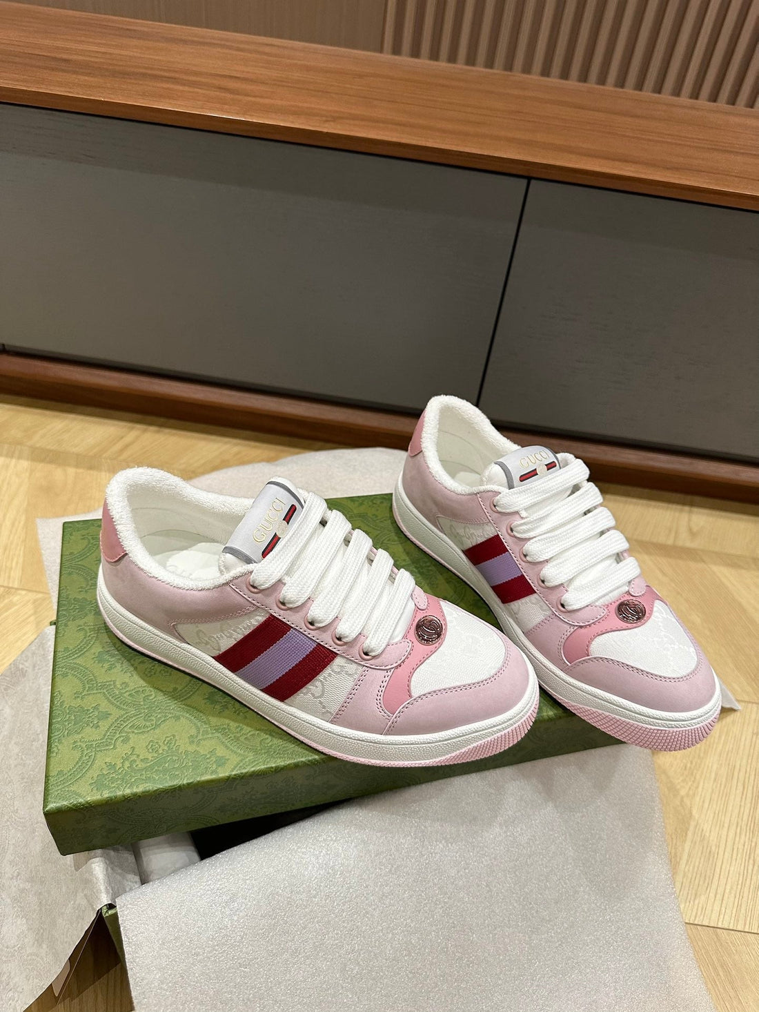GG Women's Screener Trainer Light Pink Calfskin