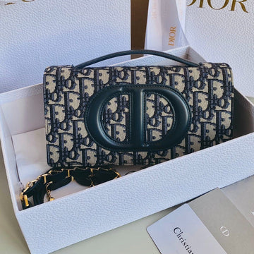 Signature Chain Bag 21 In Blue Oblique Jacquard