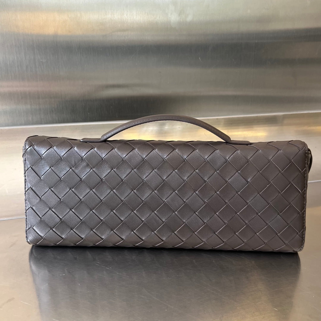 Bv Long Clutch Andiamo With Handle 31CM Chocolate Calfskin Ghw