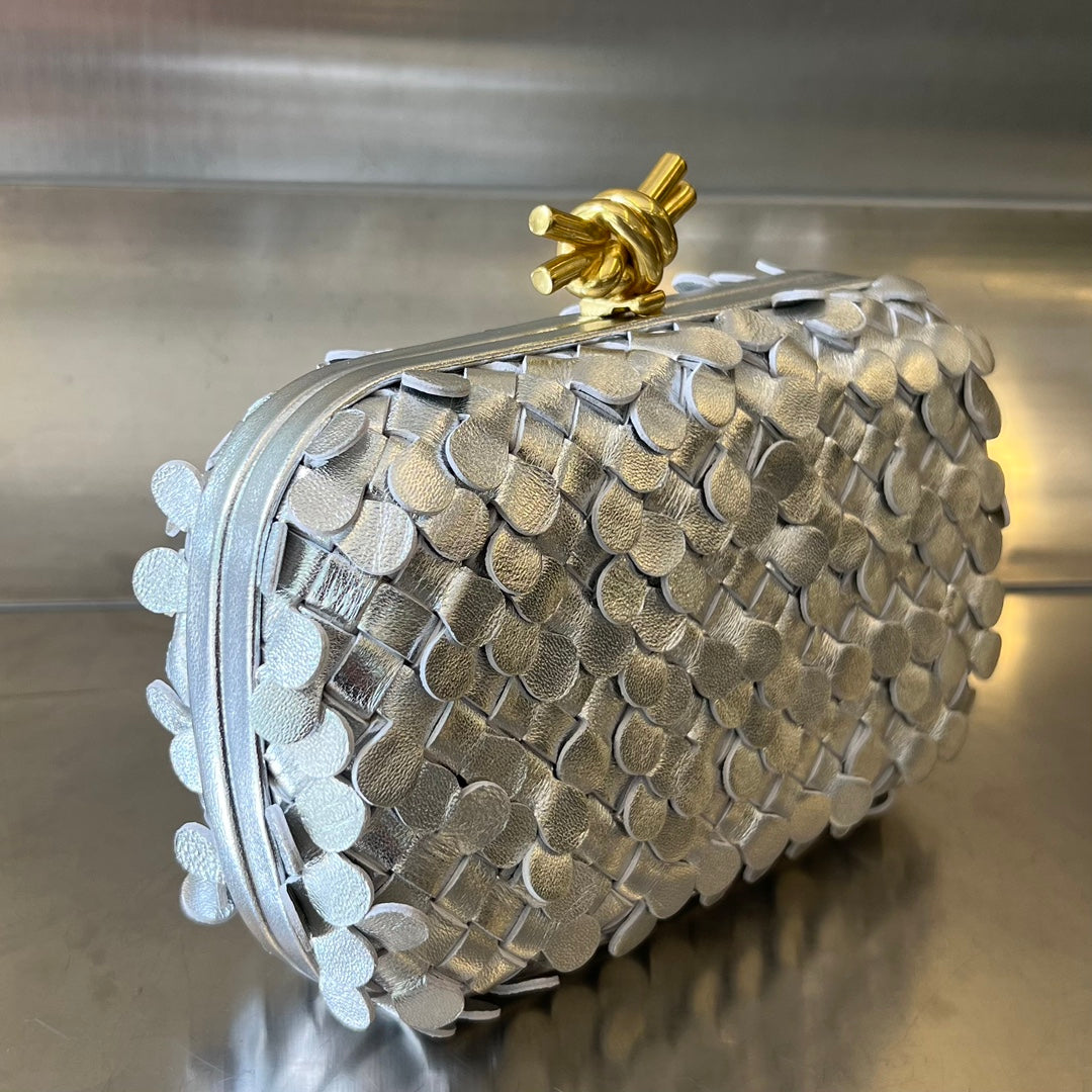 Golden Knot 19 In Silver Lambskin
