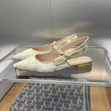 Jadior Slingback Flat White And Gold-Tone Toile De Jouy Mexico Embroidered Cotton With Metallic Thread