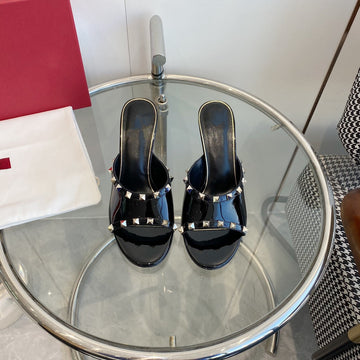 80MM Rockstud Patent Black Leather Mules