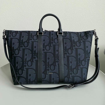 Weekender 40 In Black Maxi Oblique Jacquard