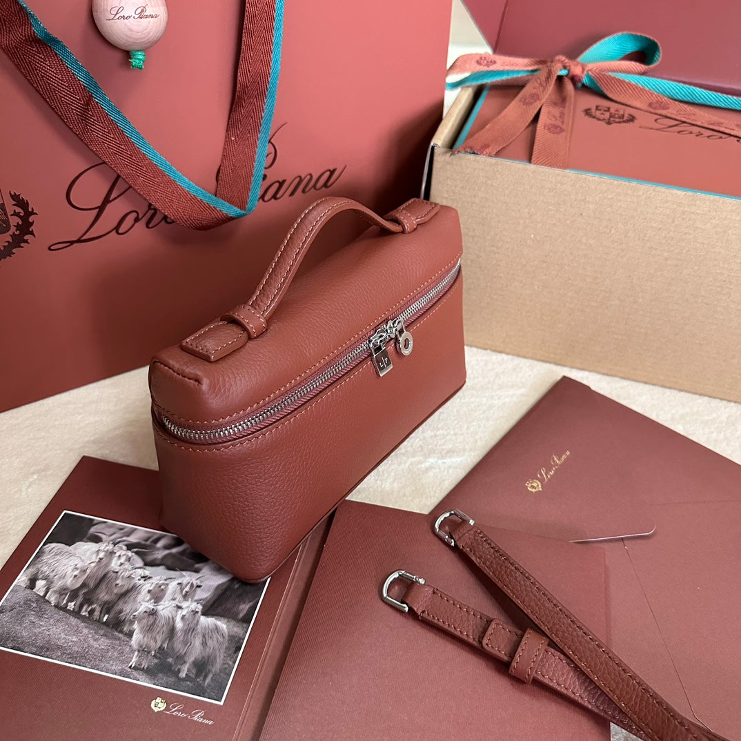 Extra Pocket L19 In Garnet Red Calfskin With Silver Hardware