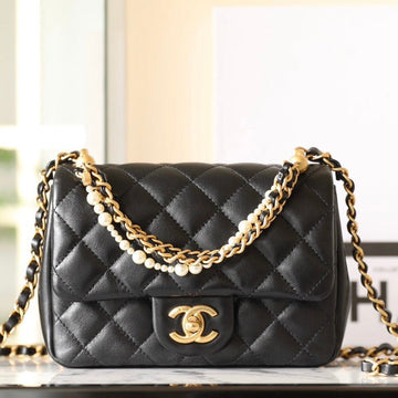 CC 24P Mini Flap Bag 17CM Black Lambskin Pearl Chain