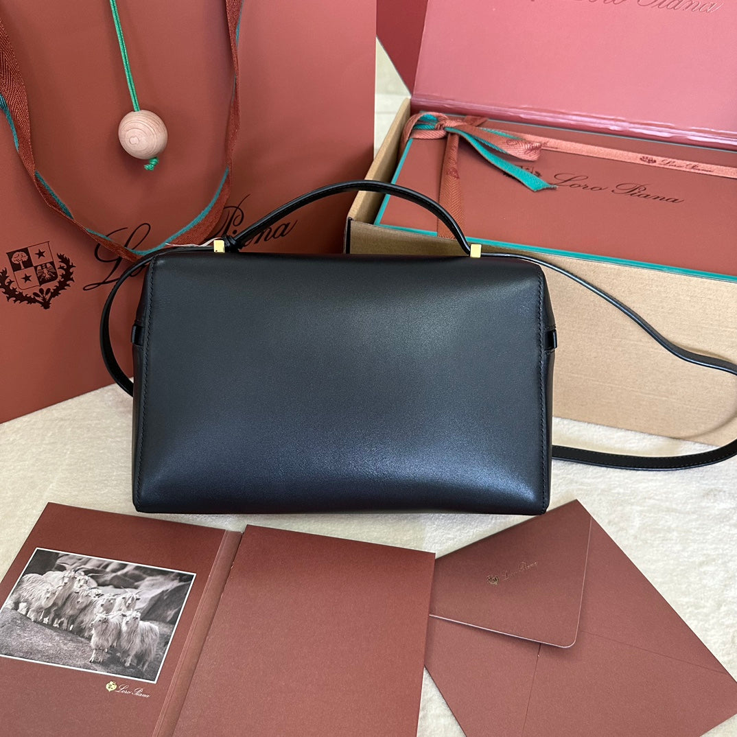 Extra Bag L27 In Black Smooth Calfskin With Gold Hardware