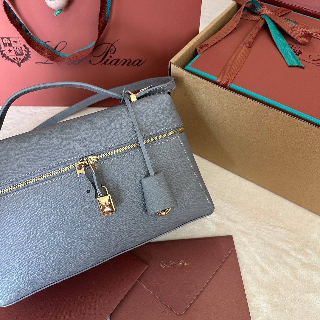 Extra Bag L27 In Cool Gray Smooth Calfskin With Gold Hardware