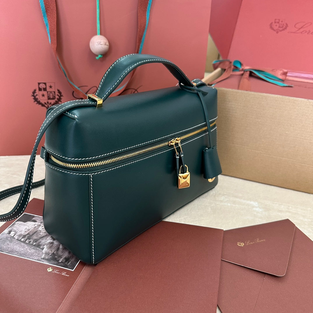 Extra Bag L27 In Peacock Blue Smooth Calfskin With Gold Hardware