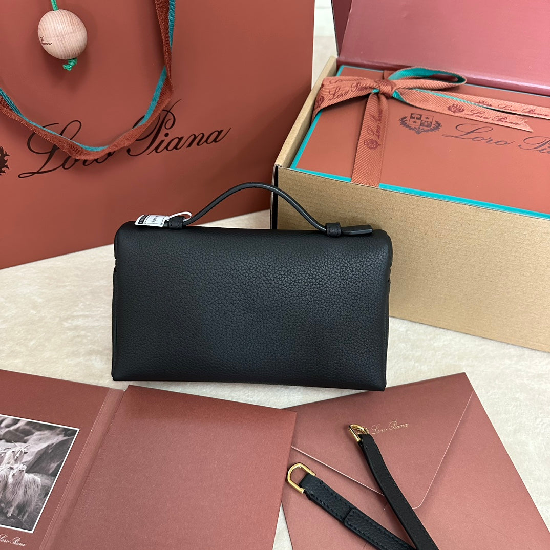 Extra Pocket L19 In Black Calfskin With Gold Hardware