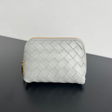 Intrecciato 16 Bag In White Lambskin