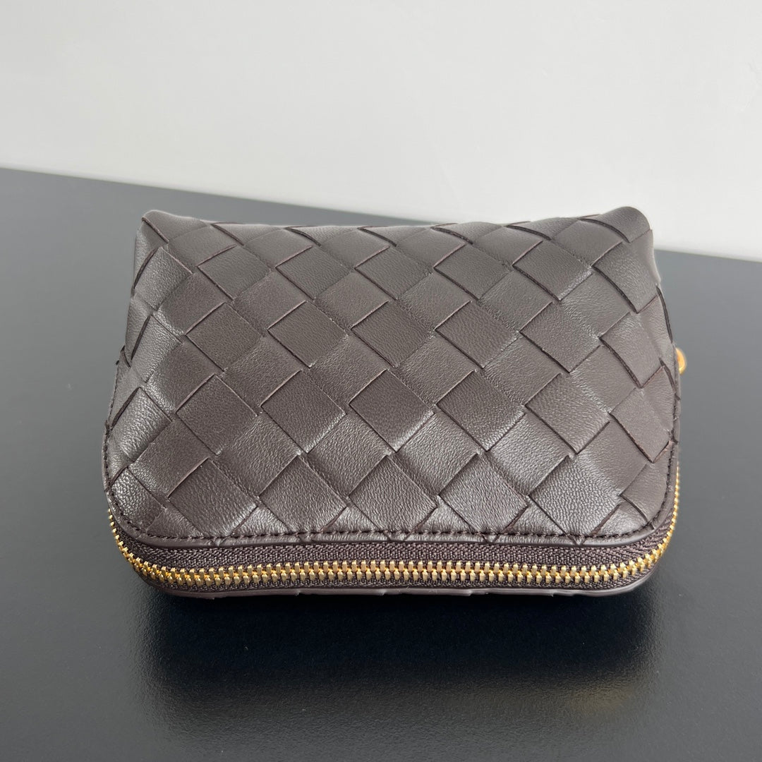 Intrecciato 16 Bag In Fondant Lambskin