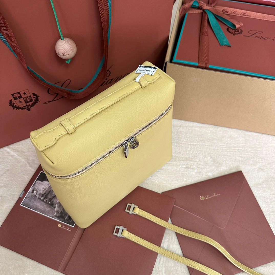 Extra Pocket Backpack L23.5 In Light Yellow Calfskin With Silver Hardware