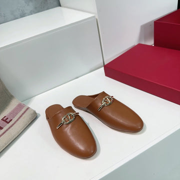 Vlogo Signature Tan Leather Mules