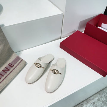 Vlogo Signature White Leather Mules