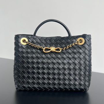 Bv Medium Andiamo 32 Black Lambskin