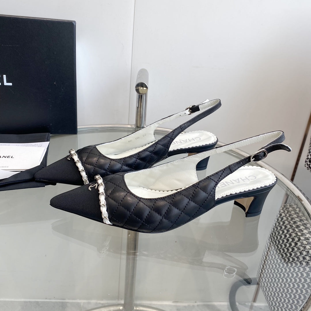 CC Slingback Pumps 45 Black Quilted Lambskin Black Grosgrain Pointed Toe 582849