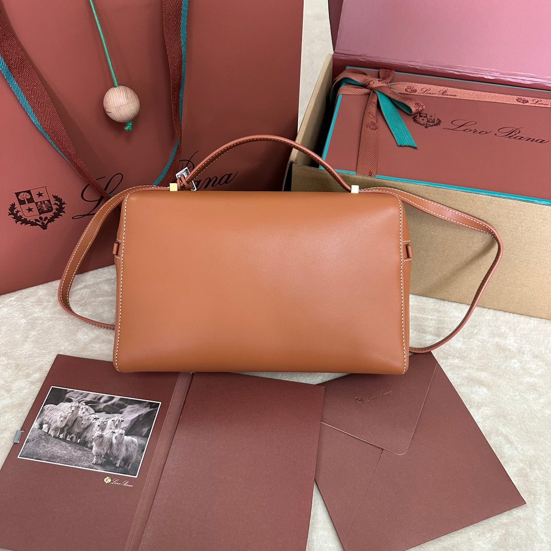 Extra Bag L27 In Ginger Orange Smooth Calfskin With Gold Hardware