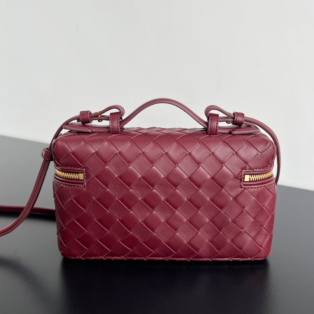 Bang Bang 22 Vanity Case In Burgundy Red Calfskin