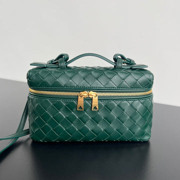 Bang Bang 22 Vanity Case In Dark Green Calfskin