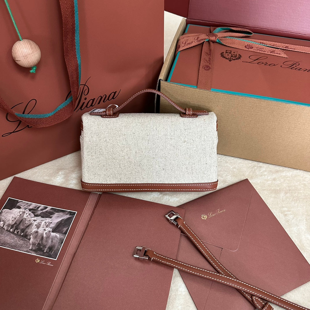Extra Pocket L19 In White Canvas And Bronze Brown Calfskin With Silver Hardware