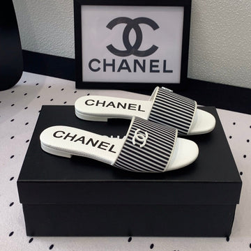 Mule Sandal Striped Black White