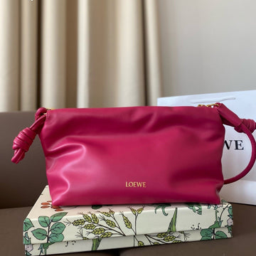 Loe Medium 28 Flamenco Purse In Bright Pink Nappa Lambskin