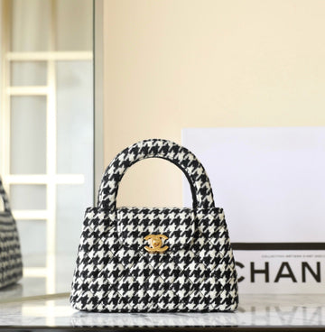 CC 24A Nano 19CM Kelly Shopper Bag Black White Tweed
