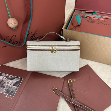 Extra Pocket L19 In White Canvas And Chestnut Brown Calfskin With Gold Hardware