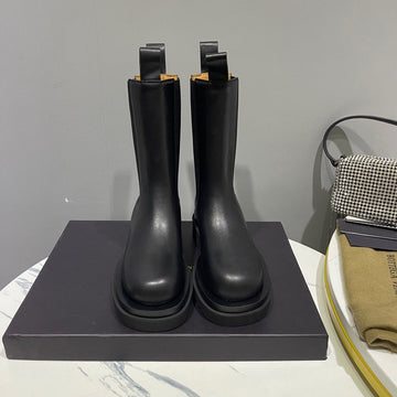 Bv 25S Lug Chelsea Boot Black 55MM Cowhide 429126