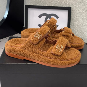CC Dad Sandal Mule In Bronze Brown Lamb Fur