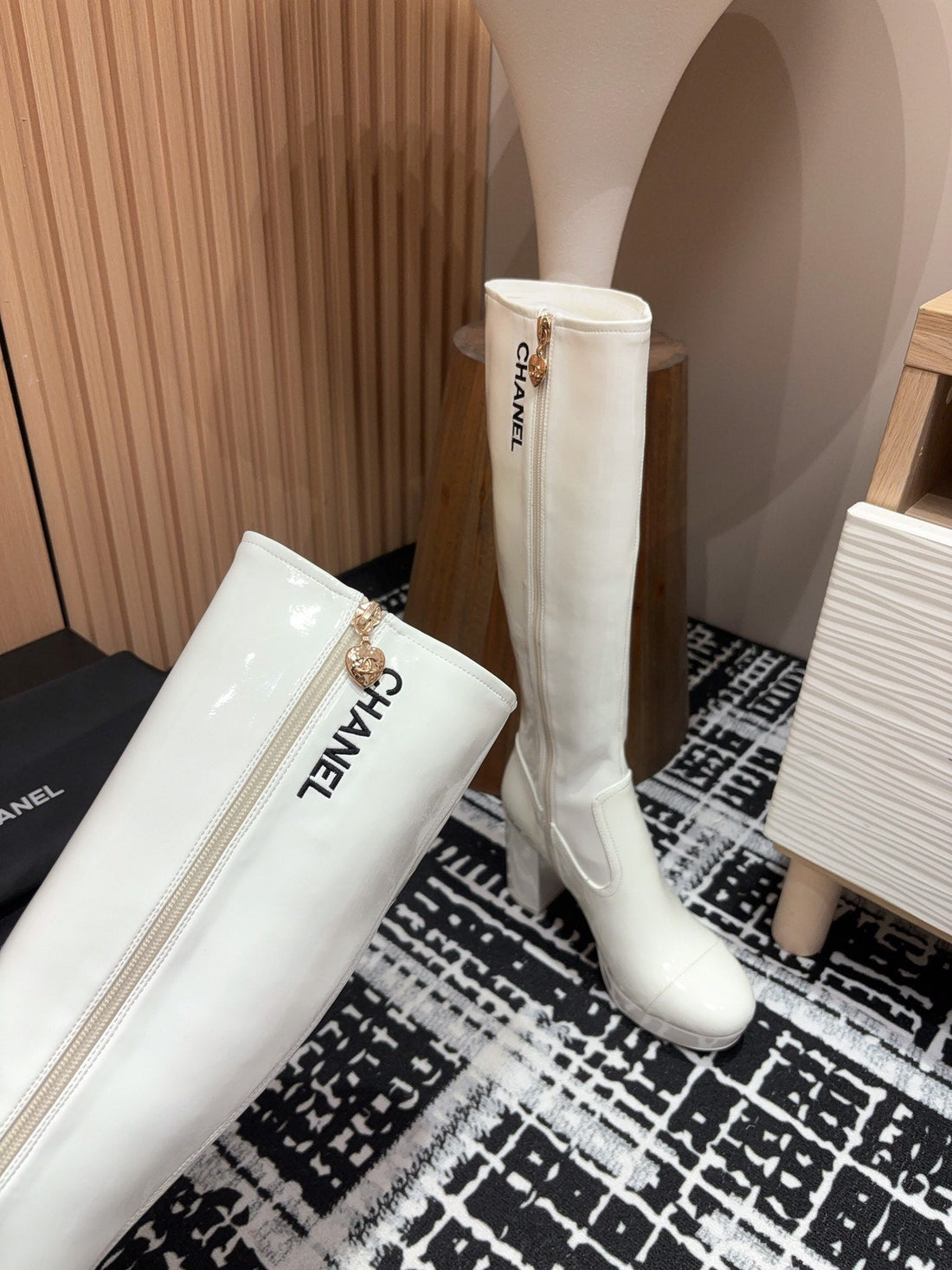 CC High Boots 90MM White Lambskin