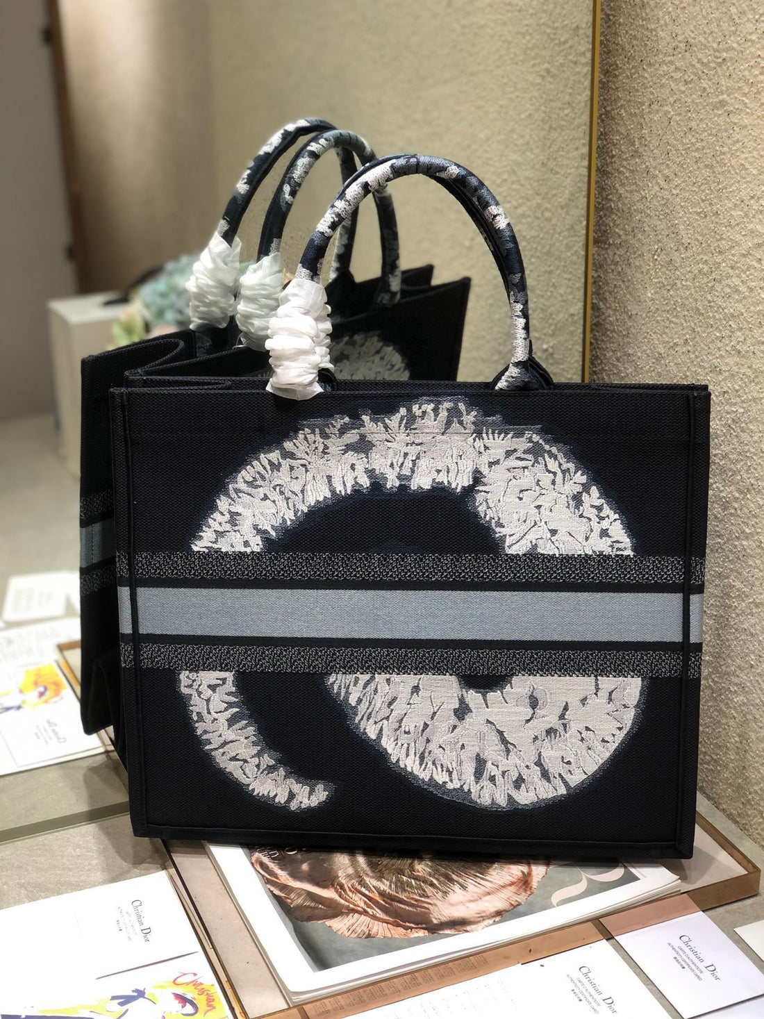 CD Galaxy Book Tote 42CM Bag Canvas 336582