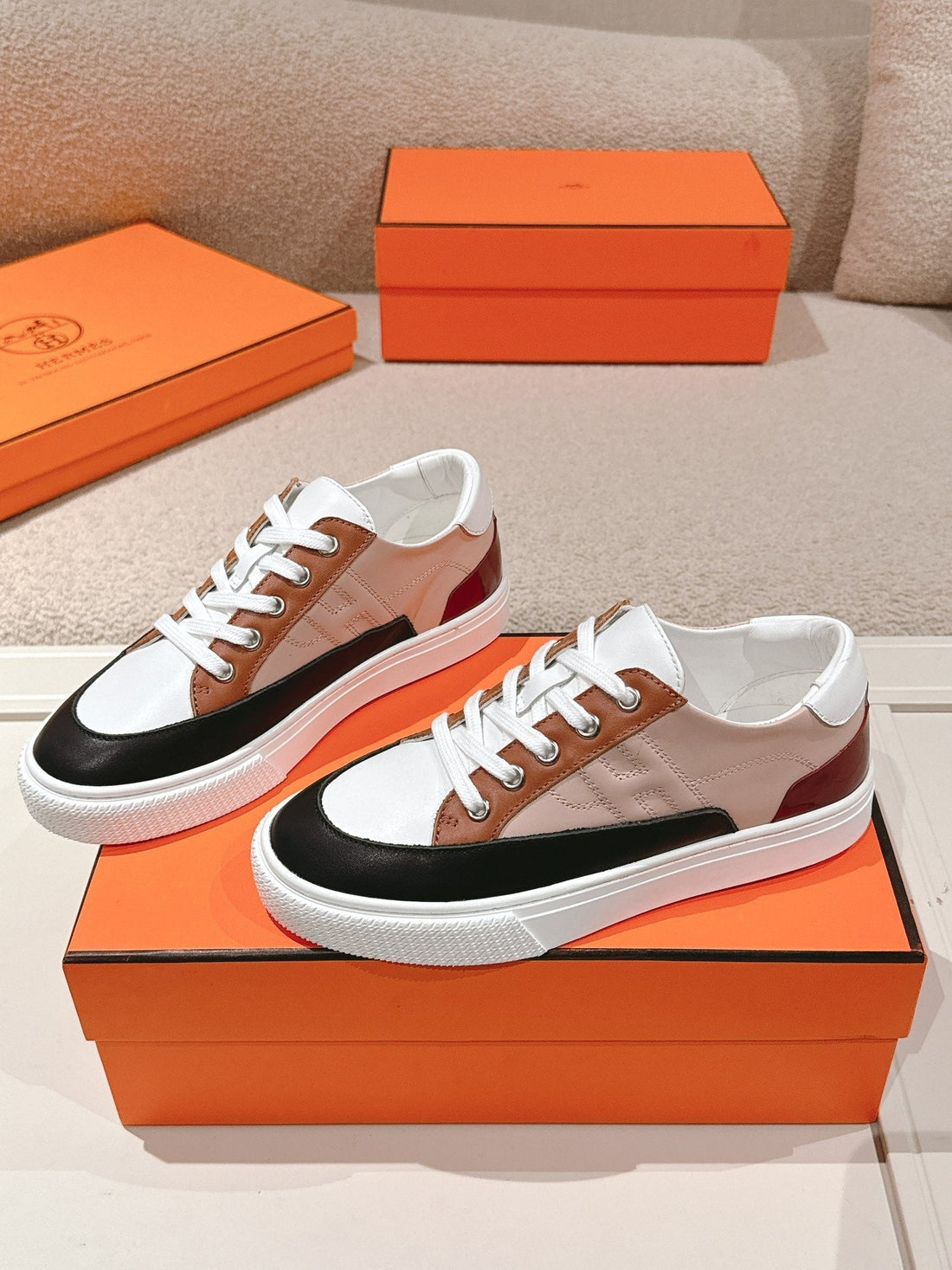 Hm 25SS Sneakers Colorful Cowhide 577543