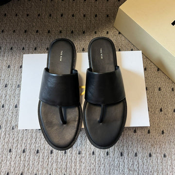 Signum Flat Sandal In Black Sheepskin 282427