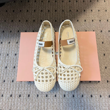 Miu 26S Ballerina Flats In Cream White Mesh Sheepskin