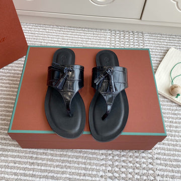 Lp Flip Flops In Black Lambskin Snake Embossing