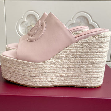 Gc 25 Interlocking G Sandal Pink Cord Cowhide 291032