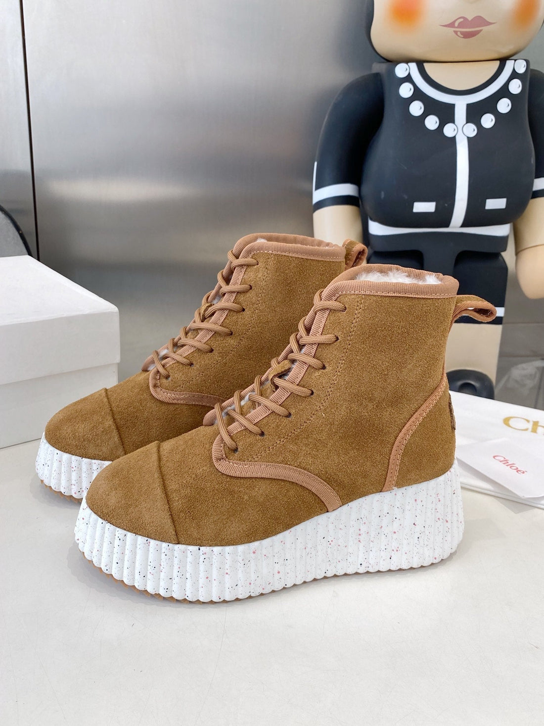 Chloé Snow Boots Brown Suede 531622