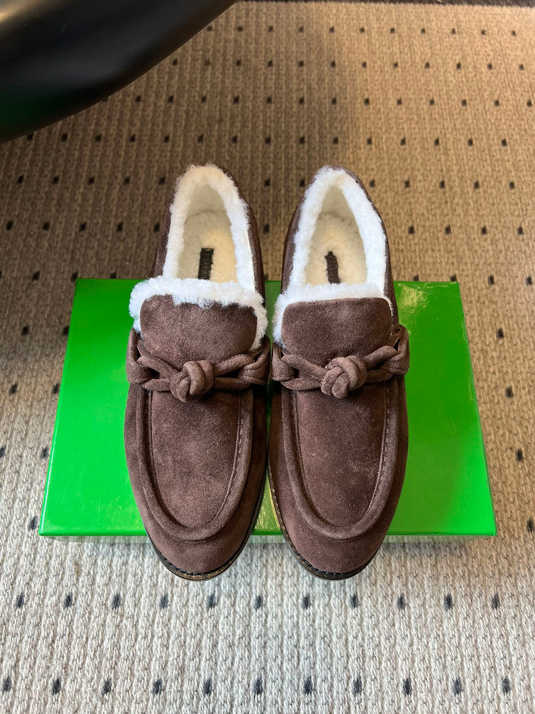 Bv Astaire Loafer Dark Brown Shearing Suede 548543