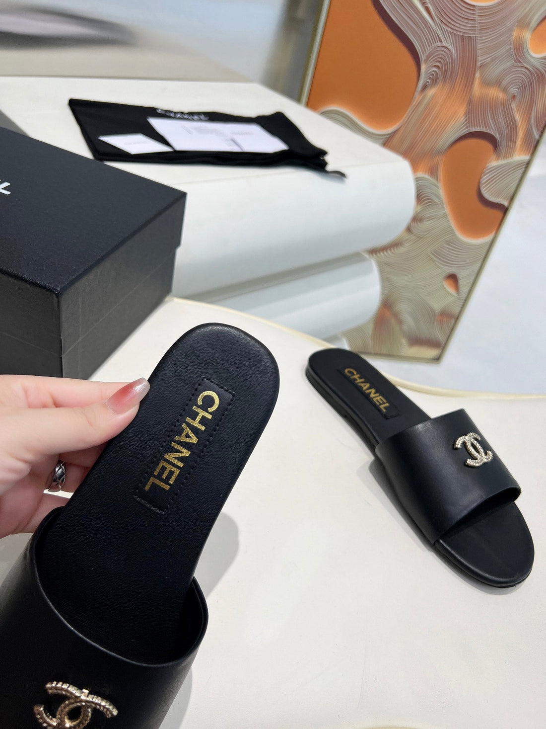CC 26S Slide Black Sheepskin 684901