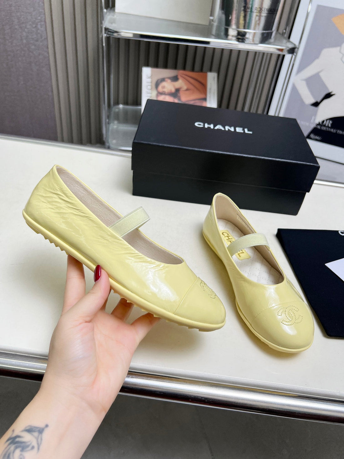 CC 26S Ballet Flat Lemon Yellow Glossy Sheepskin 684823