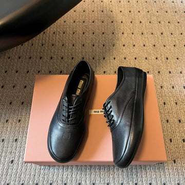 Miu 26S Lace-Up Leather Shoes Black Sheepskin 726835